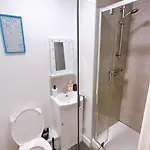 Apartment Attractive Flat Center