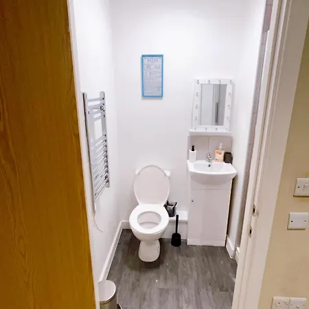 Attractive Flat Center