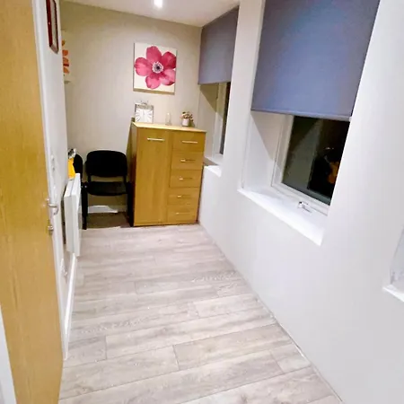 Apartment Attractive Flat Center