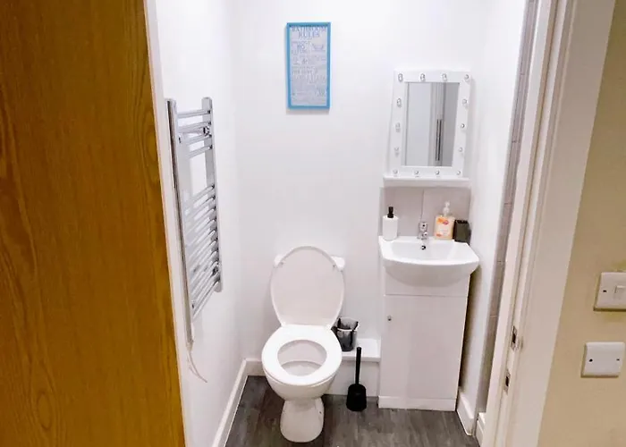 Attractive Flat Center