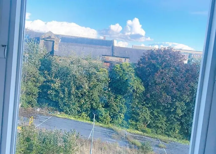 Attractive Flat Center